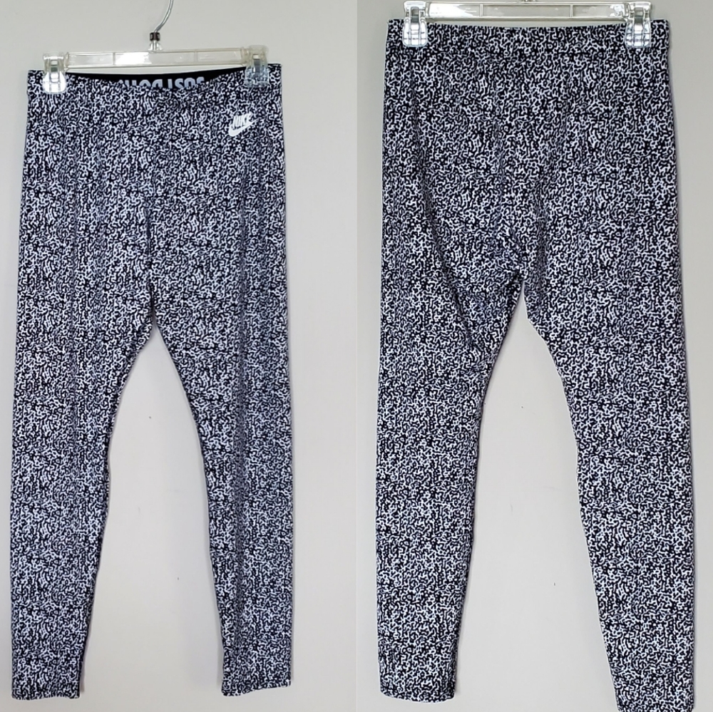 Nike Black & White Leggings Sz. M - Picture 3 of 7